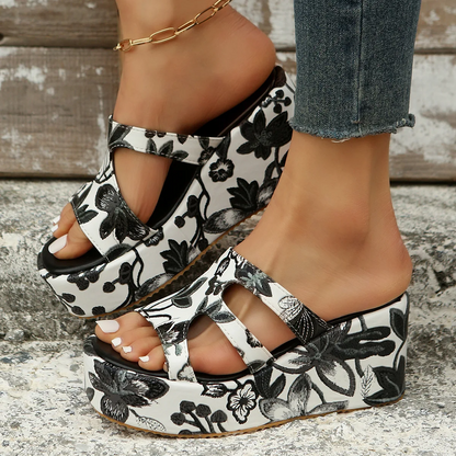 Susana - Sommer Pantoffeln Floral Keilabsatz Sandalen